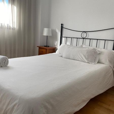Apartment Madrid Barajas Esterno foto