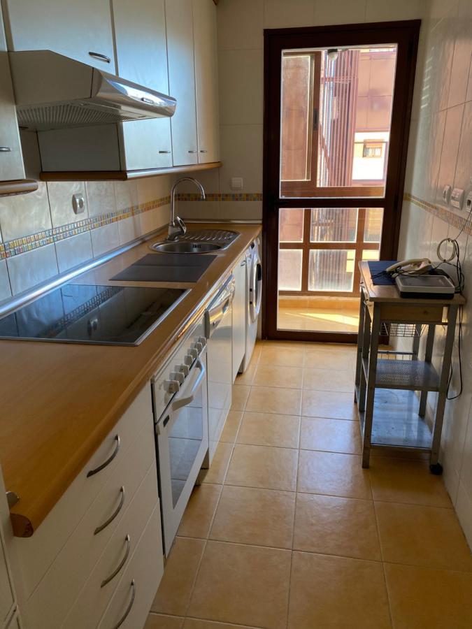 Apartment Madrid Barajas Esterno foto