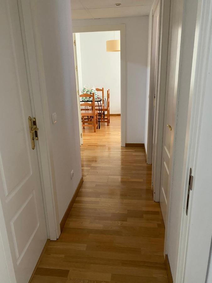 Apartment Madrid Barajas Esterno foto